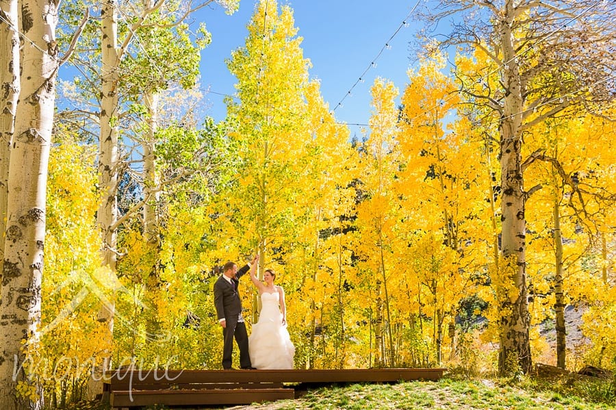 Lake Tahoe wedding, Reno wedding, Tannenbaum wedding, fall wedding, Heidi and Ben, photo booth, images © www.tahoeweddingphotojournalism.com