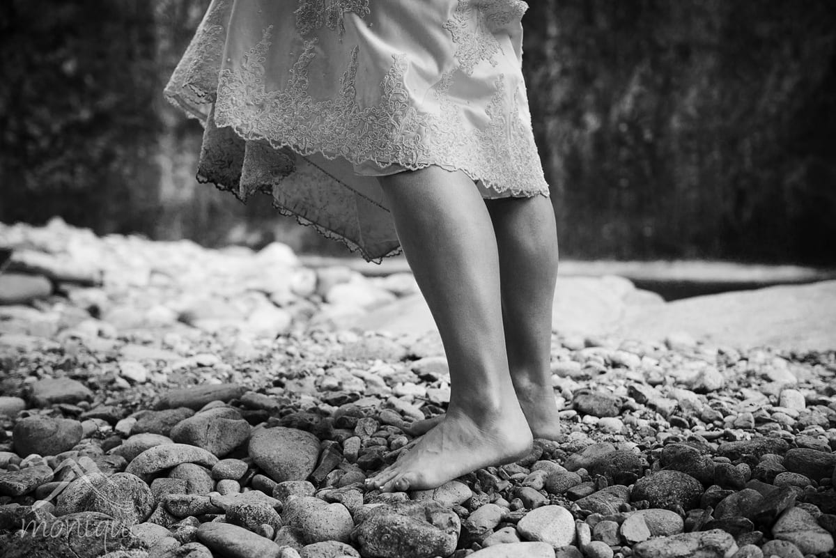 dirty bride dress and bare feet