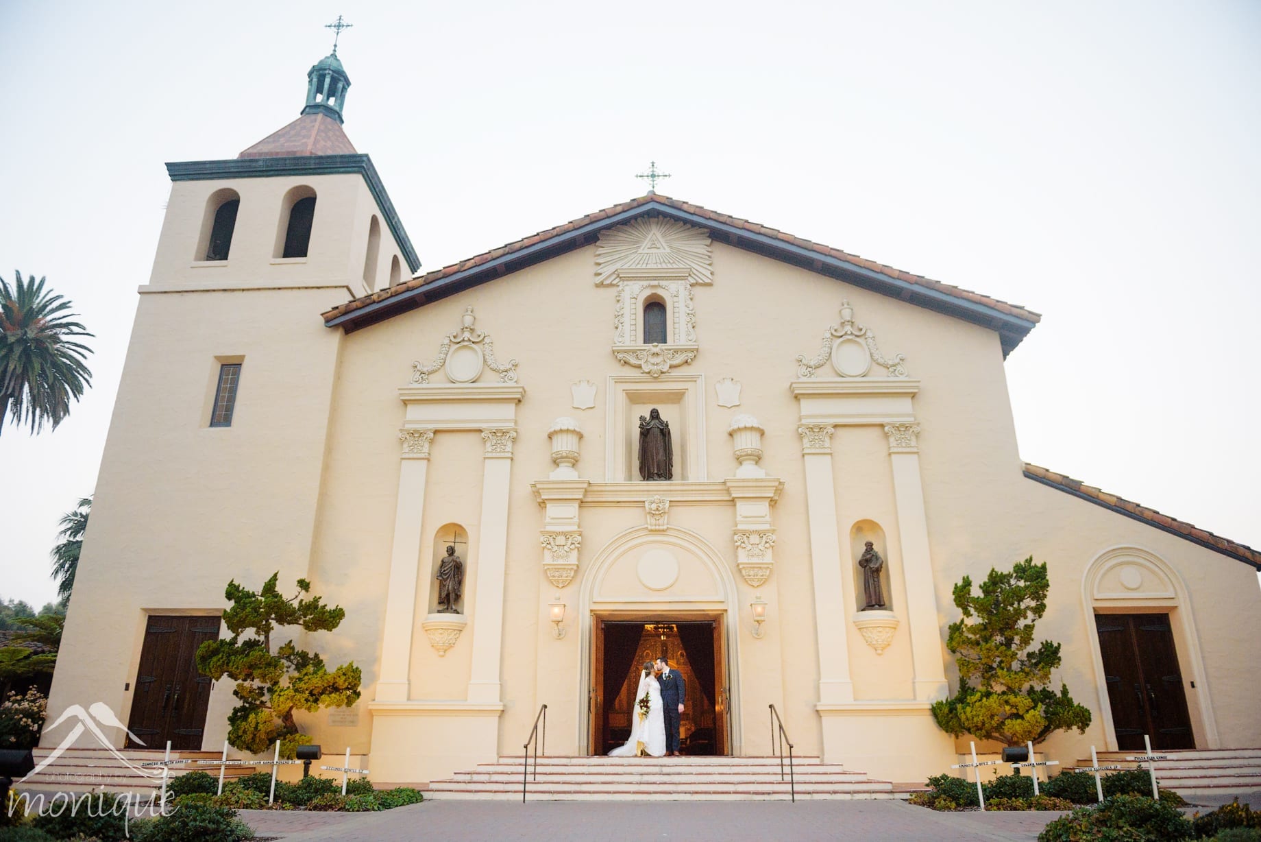 Santa Clara Mission wedding photography with the bride and groom in front of the Mission