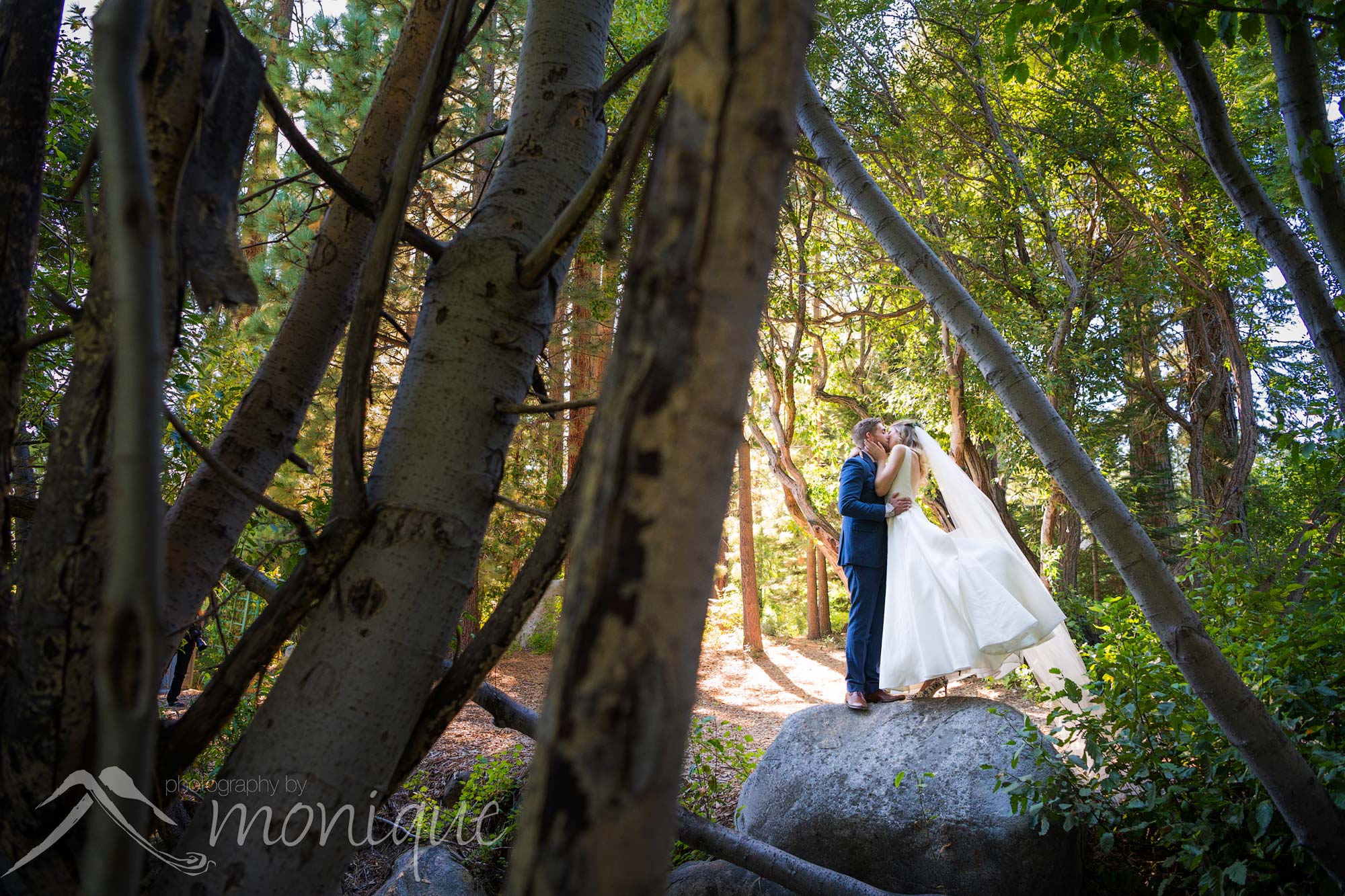 Lake Tahoe wedding photography at The Chateau in Incline Village